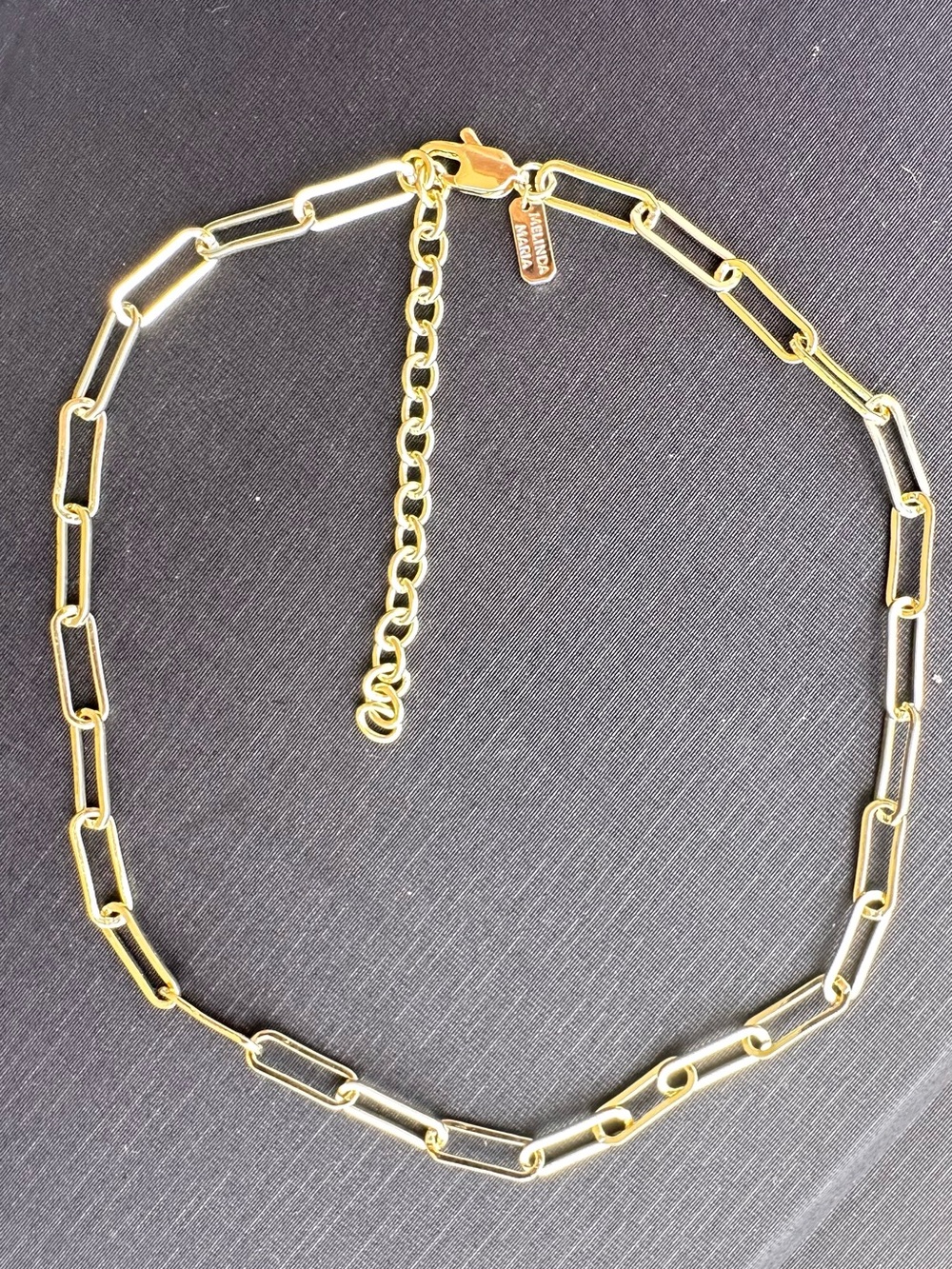 Melinda María golden chain necklace - Picture 3 of 3